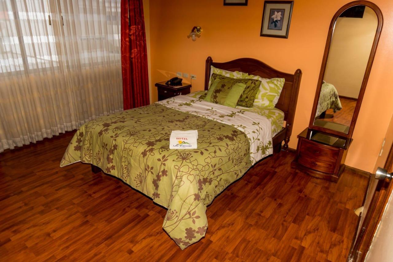 Hotel Los Ilinizas Latacunga Esterno foto