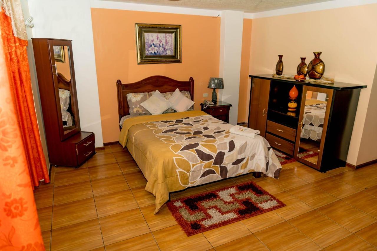 Hotel Los Ilinizas Latacunga Esterno foto