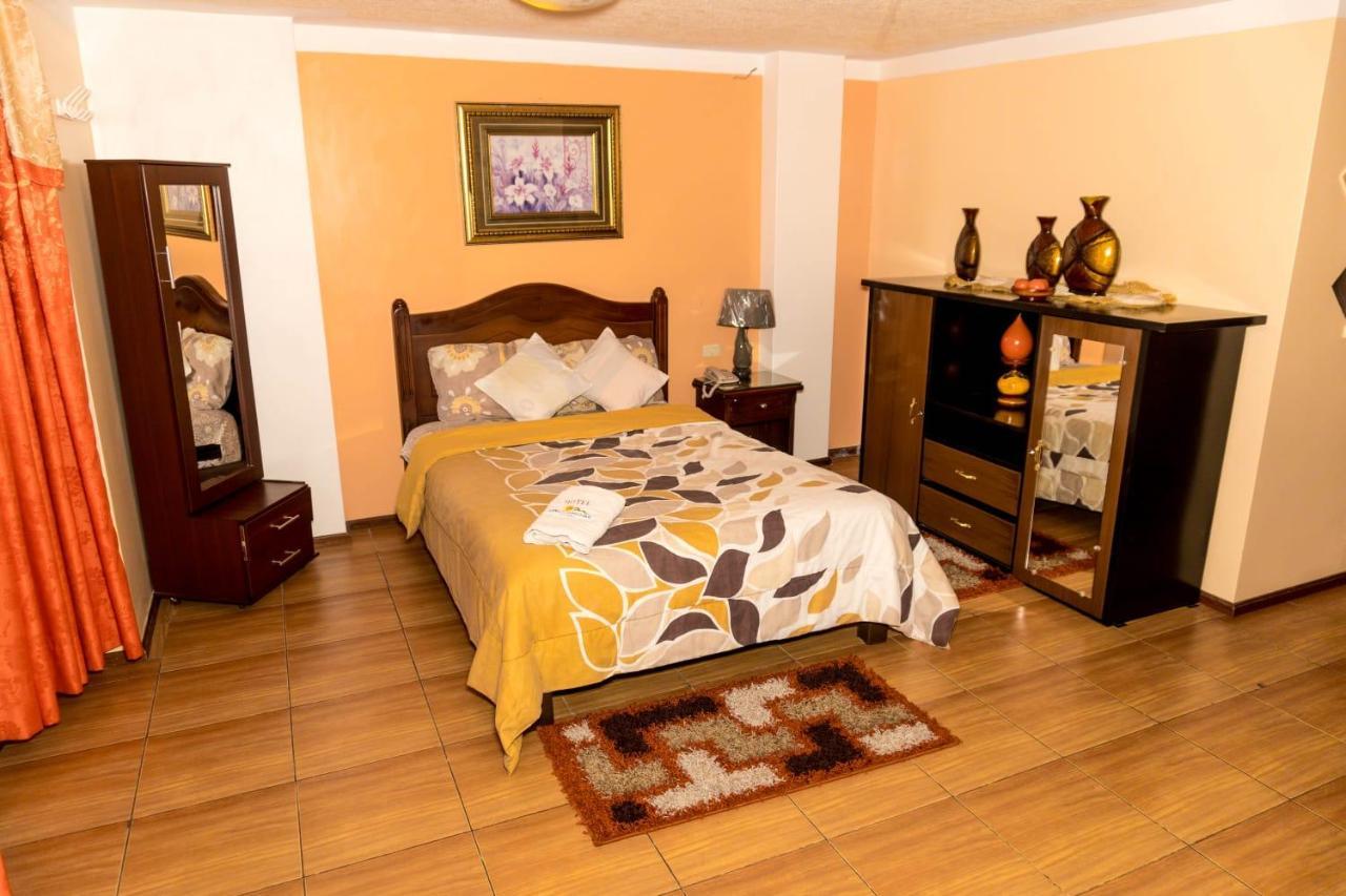 Hotel Los Ilinizas Latacunga Esterno foto